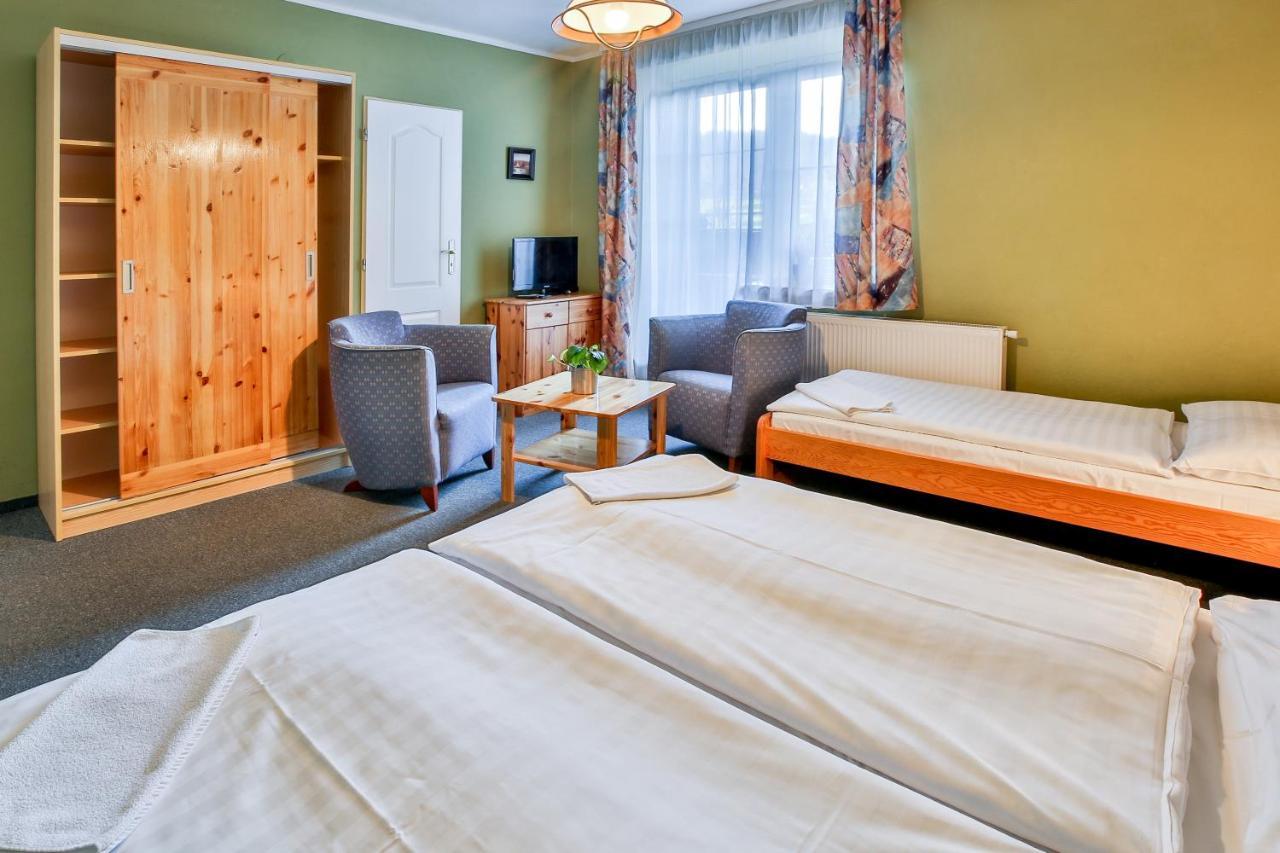 Penzion Vyton Hotel Predni Vyton Exterior photo